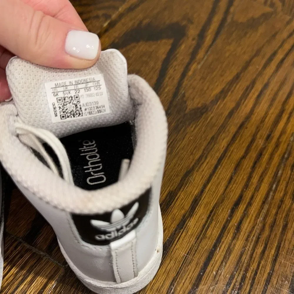 ADIDAS TODDLER PRO MODEL WHITE & BLACK SNEAKER 6